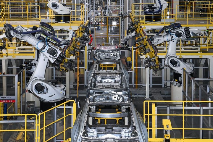 This photo taken on Feb. 26, 2025 shows an automated welding line at a plant of Chinese automotive manufacturer Geely Auto Group in Baoji City, northwest China s Shaanxi Province. (Xinhua/Zou Jingyi) 
