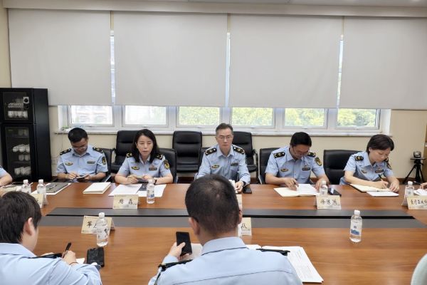 0618_135821614_438.jpg 区市场监管局召开二季度药械化风险会商会议.png